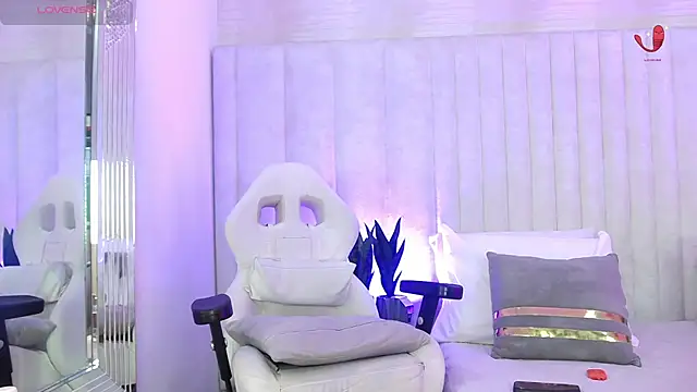 im helina online show from February 2026 12:14:01 PM