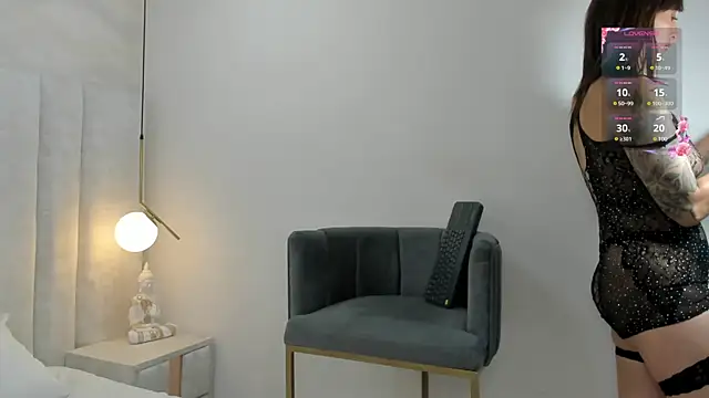 im helina online show from February 2025 12:34:01 PM