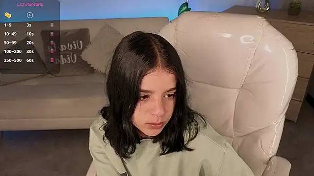 Nicole Foxx  online show from March 2026 07:09:01 PM