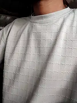 Snapshot of Babygard110 chatting on April 2026 02:40:01 AM Babygard110 online show from April 2026 02:40:01 AM