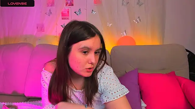 Snapshot of Chelsy_Berry chatting on February 2025 02:34:02 PM Chelsy Berry online show from February 2025 02:34:02 PM