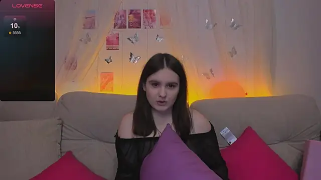 Snapshot of Chelsy_Berry chatting on January 2025 12:01:01 PM Chelsy Berry online show from January 2025 12:01:01 PM