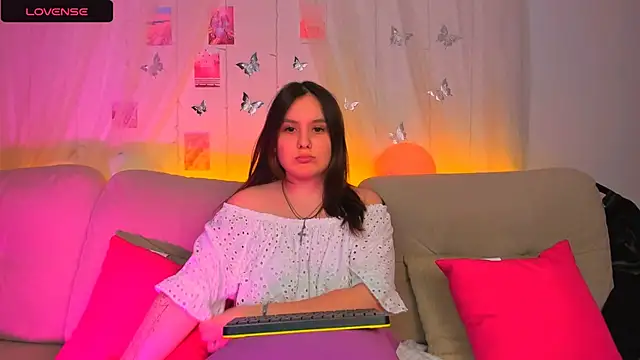 Snapshot of Chelsy_Berry chatting on February 2025 11:31:02 AM Chelsy Berry online show from February 2025 11:31:02 AM