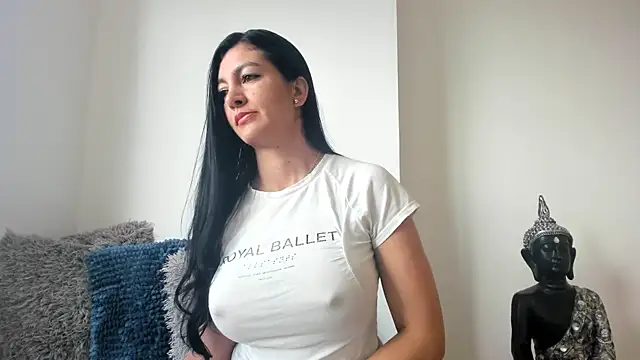 Snapshot of sofhia_daniels chatting on September 2025 01:10:02 PM sofhia daniels online show from September 2025 01:10:02 PM