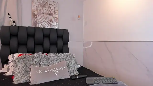 miss hellen2 online show from April 2026 04:02:02 AM