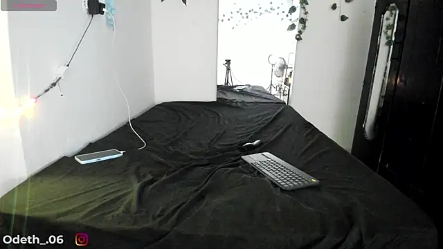 Odeth  online show from October 2025 03:50:01 AM