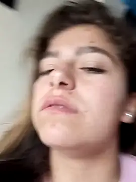 Kitten Cam online show from October 2025 12:46:01 PM