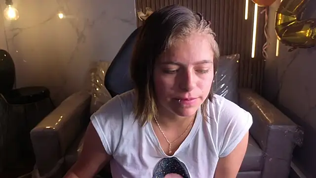Kitten Cam online show from July 2026 03:11:01 AM