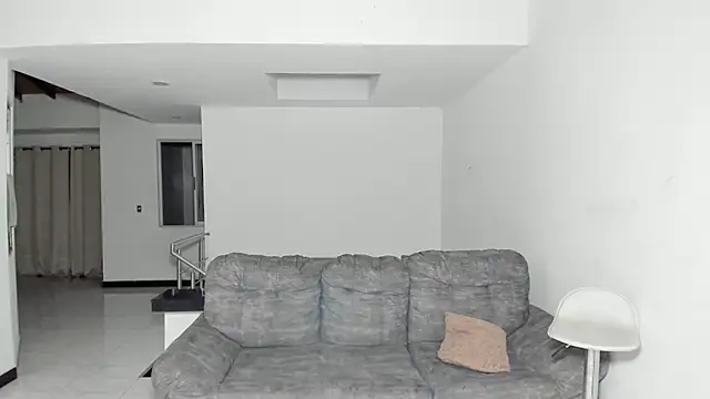 hotlittleones18 online show from December 2025 05:06:01 AM