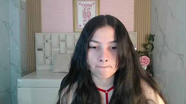 shalon diaz s online show from February 2026 08:07:01 PM