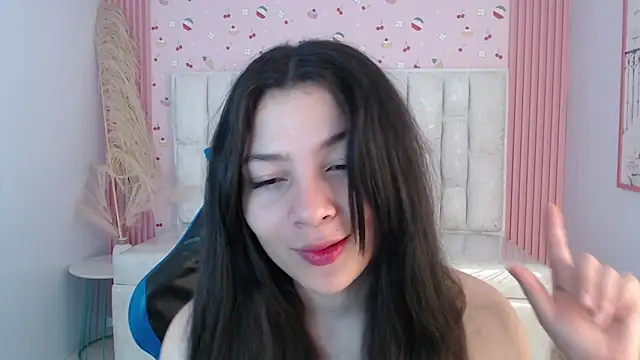 shalon diaz s online show from November 2025 01:04:02 PM