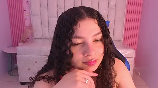 shalon diaz s online show from February 2026 08:11:02 PM