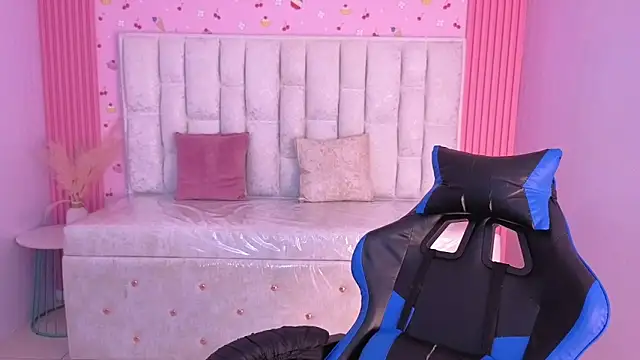 shalon diaz s online show from February 2026 01:13:01 PM