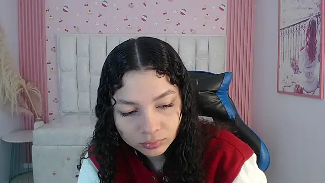 shalon diaz s online show from December 2025 01:13:02 PM