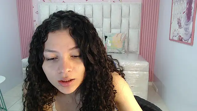 shalon diaz s online show from September 2025 12:59:02 PM