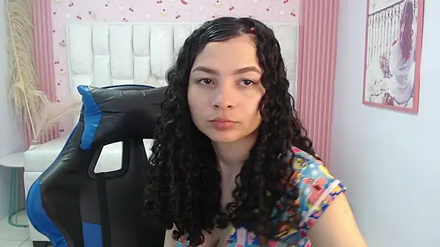 shalon diaz s online show from November 2025 02:31:02 PM