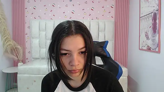 shalon diaz s online show from December 2025 01:17:02 PM