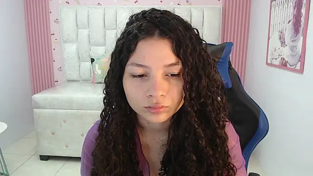 shalon diaz s online show from September 2025 12:58:01 PM