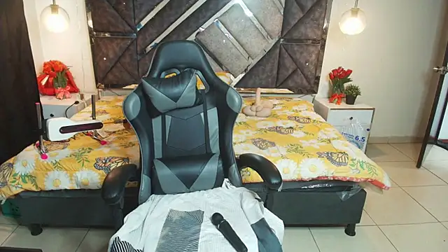 MysticMature online show from March 2026 05:20:01 PM