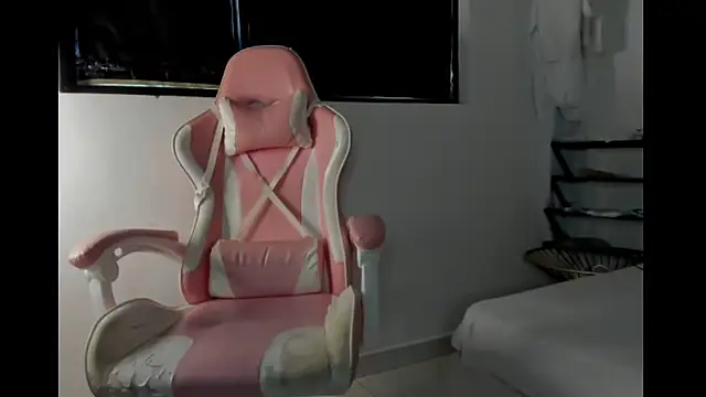 ScarlettKai online show from July 2026 01:14:01 PM