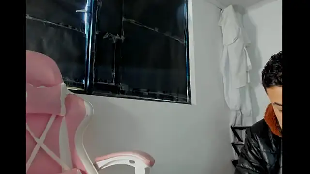 ScarlettKai online show from June 2026 01:06:02 PM