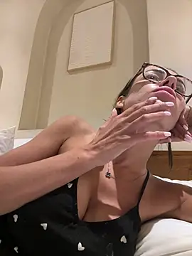 SexySophiaax online show from March 2026 02:00:02 PM