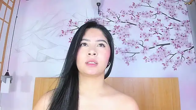 Snapshot of Yasmin_Scott chatting on December 2025 12:00:02 PM Yasmin Scott online show from December 2025 12:00:02 PM