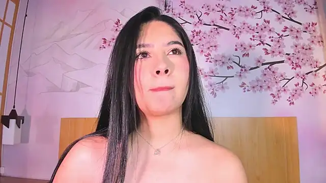 Yasmin Scott online show from October 2025 12:07:01 PM