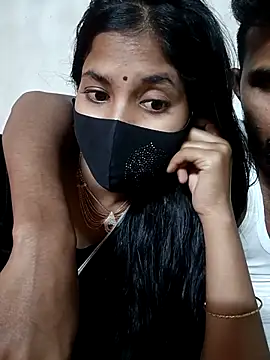 Hot couple 1 online show from April 2026 04:25:02 PM