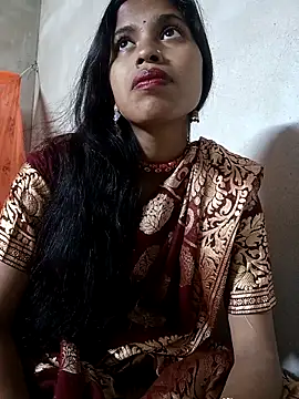 Hot couple 1 online show from April 2026 05:05:02 PM
