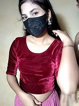 Hot couple 1 online show from October 2025 05:23:01 PM