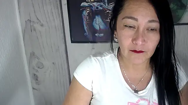 JULIANAWET69 online show from November 2025 12:33:02 AM