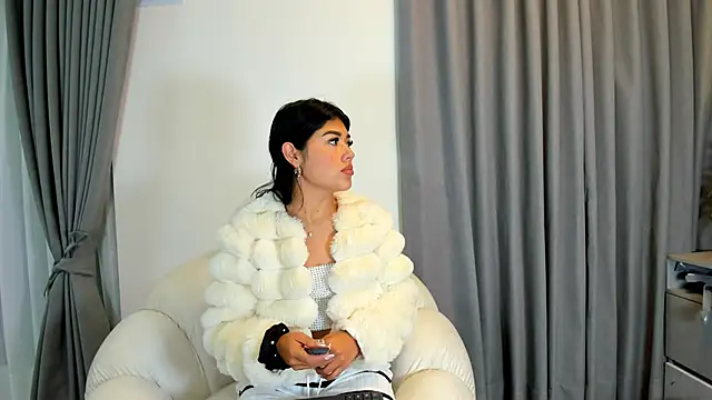 Snapshot of 1lubonnie chatting on February 2025 01:54:02 AM 1lubonnie online show from February 2025 01:54:02 AM