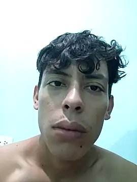 Maicol Garcia online show from October 2025 02:10:01 AM