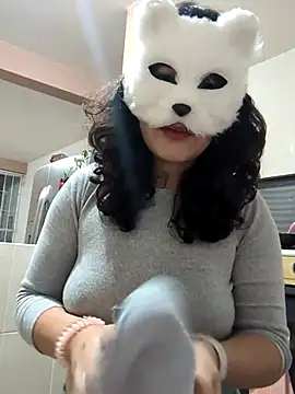 Snapshot of GinnyDelice chatting on March 2025 01:37:01 AM GinnyDelice online show from March 2025 01:37:01 AM