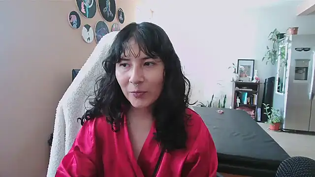 Snapshot of GinnyDelice chatting on October 2025 10:55:02 PM GinnyDelice online show from October 2025 10:55:02 PM