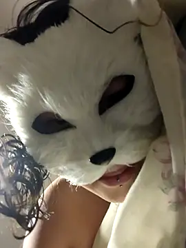 Snapshot of GinnyDelice chatting on February 2025 04:57:02 AM GinnyDelice online show from February 2025 04:57:02 AM