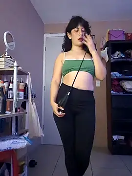 Snapshot of GinnyDelice chatting on February 2026 02:00:01 AM GinnyDelice online show from February 2026 02:00:01 AM
