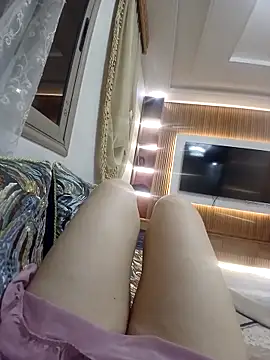 Ayochaa online show from October 2025 07:22:02 PM