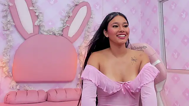 LIA SWAN  online show from February 2026 05:15:01 AM