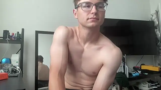 Snapshot of ryan_28747 chatting on May 2026 07:01:02 PM ryan 28747 online show from May 2026 07:01:02 PM