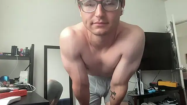 Snapshot of ryan_28747 chatting on May 2026 06:48:02 PM ryan 28747 online show from May 2026 06:48:02 PM