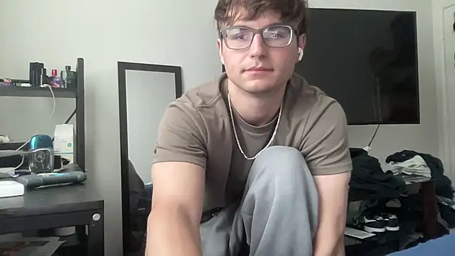 Snapshot of ryan_28747 chatting on May 2026 12:47:02 AM ryan 28747 online show from May 2026 12:47:02 AM