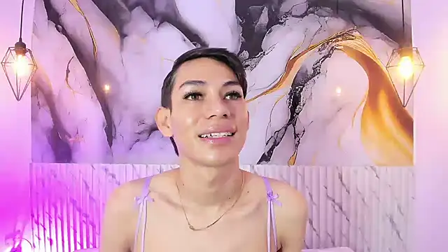 JackeOwens online show from November 2025 12:20:01 PM