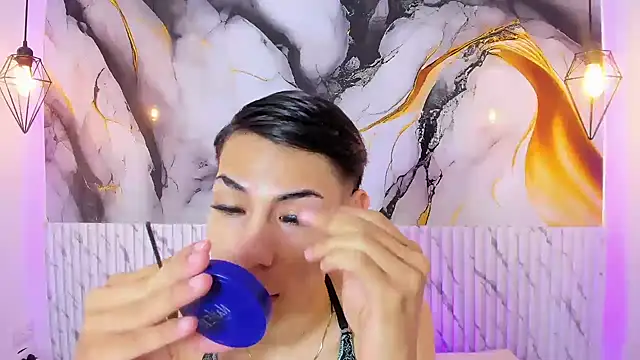 JackeOwens online show from November 2025 11:57:02 AM