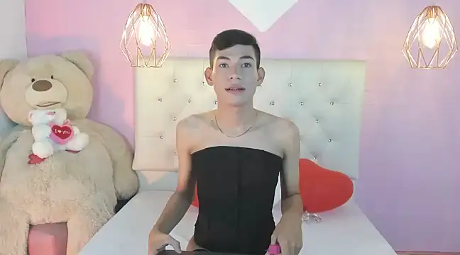 JackeOwens online show from February 2025 01:22:01 PM