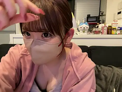 Snapshot of shina_mo_n_ch chatting on March 2025 02:08:02 PM shina mo n ch online show from March 2025 02:08:02 PM