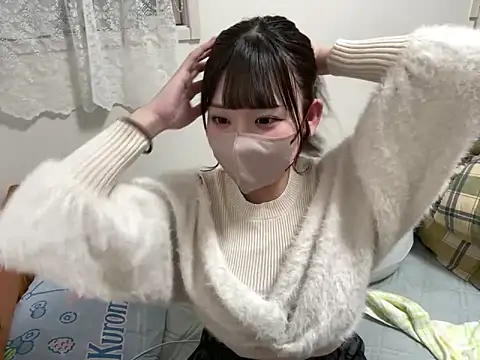 Snapshot of shina_mo_n_ch chatting on January 2025 02:32:01 PM shina mo n ch online show from January 2025 02:32:01 PM