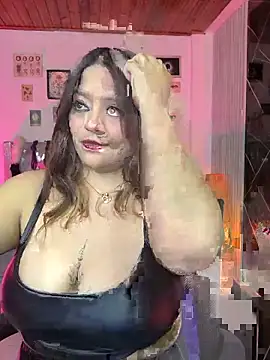 Snapshot of victoria__floyd chatting on July 2026 11:38:02 PM victoria floyd online show from July 2026 11:38:02 PM