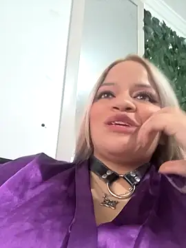 victoria  floyd online show from November 2025 09:47:01 PM